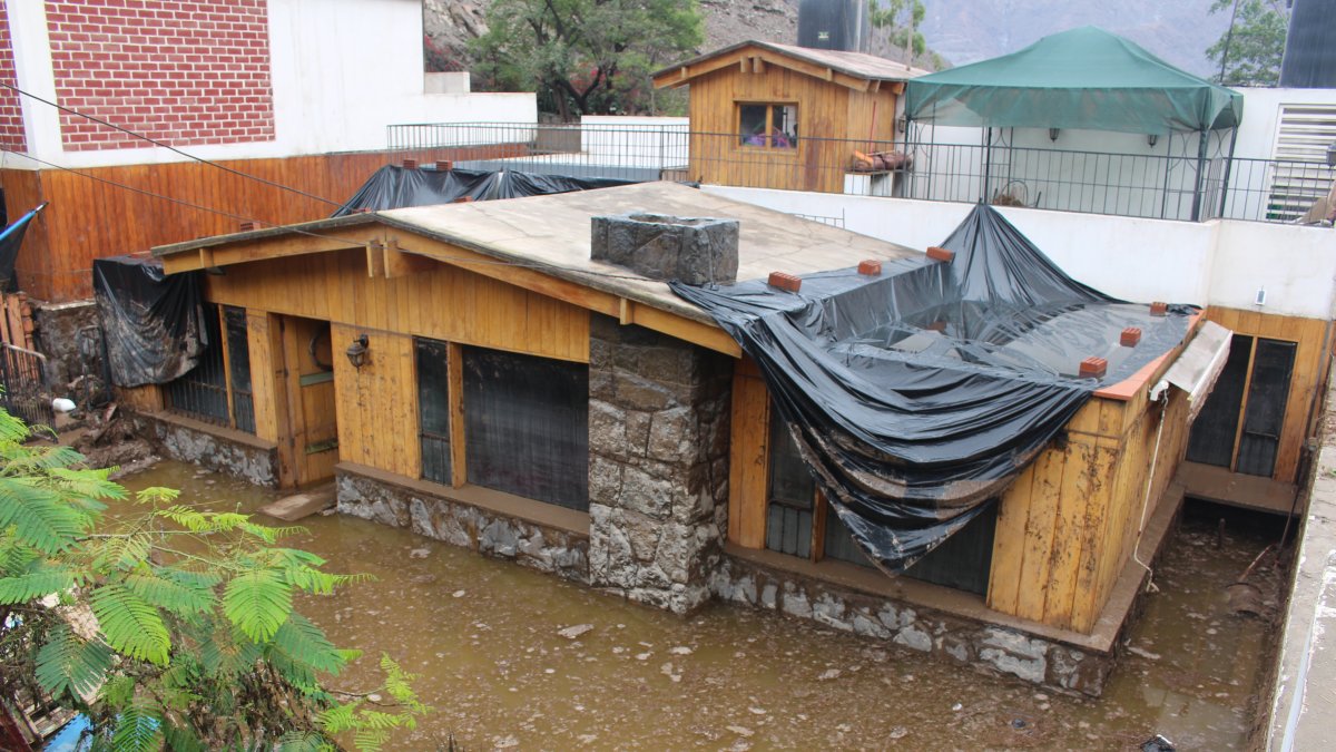 El pasado sábado, se trasladó ayuda humanitaria al distrito de Chalhuanca, en la región surandina de Apurímac, con el apoyo de naves de las fuerzas armadas para los damnificados por las lluvias.