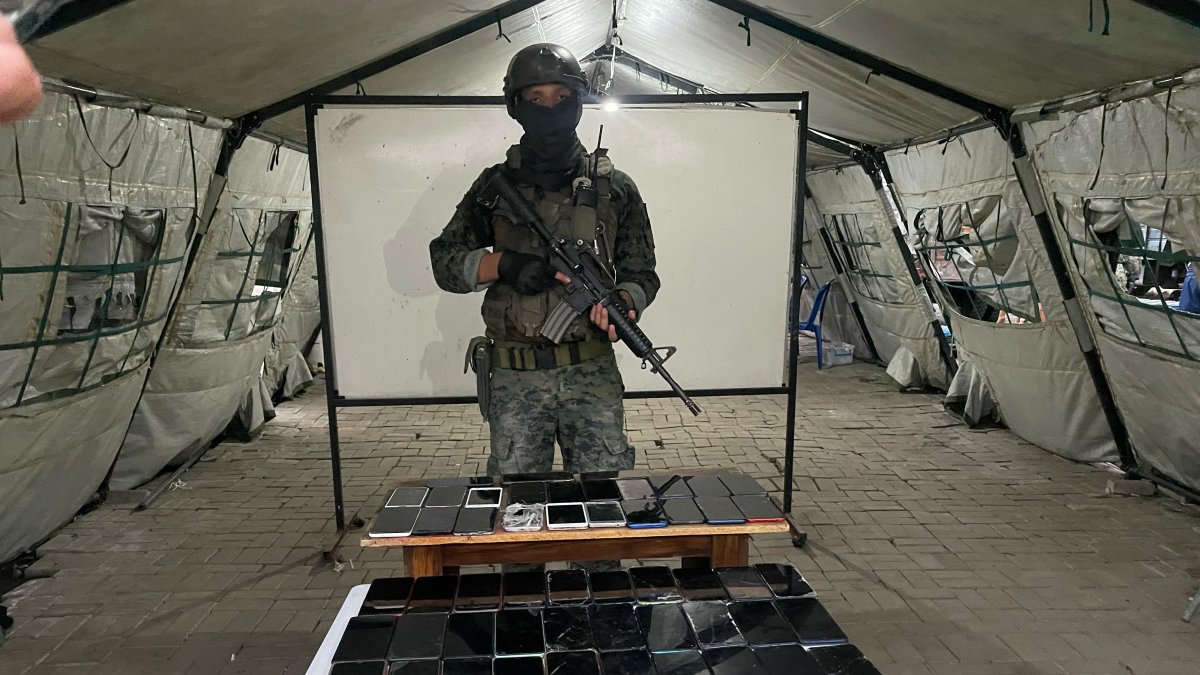 Parte del material que encontraron las autoridades.