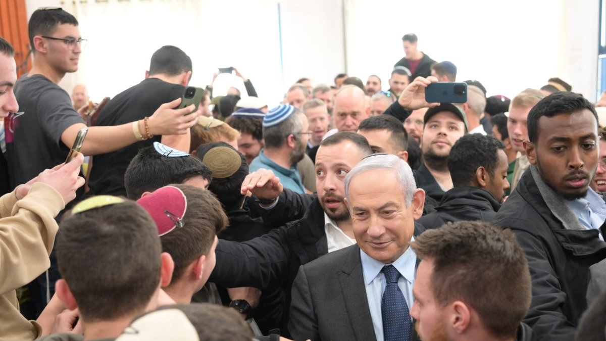 El primer ministro israelí, Benjamín Netanyahu, en un recorrido reciente.