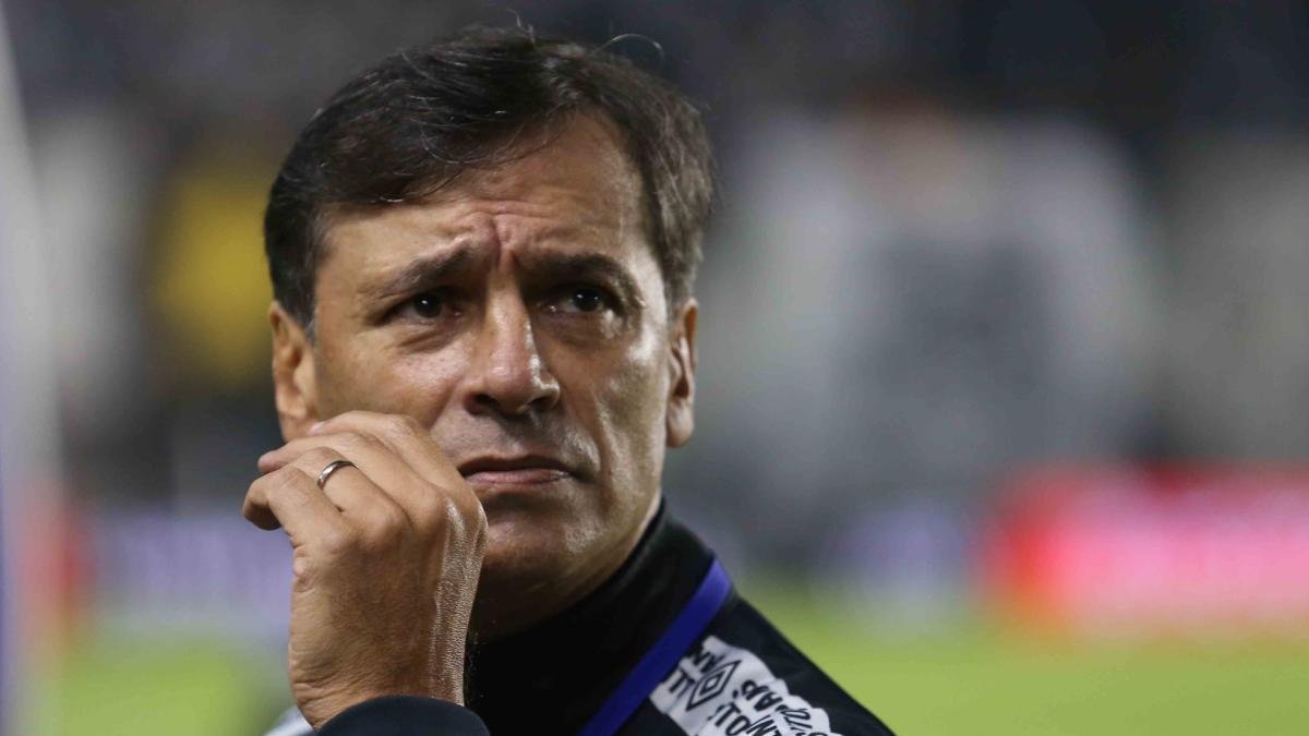 Fabian Bustos, entrenador de nacionalidad argentina.