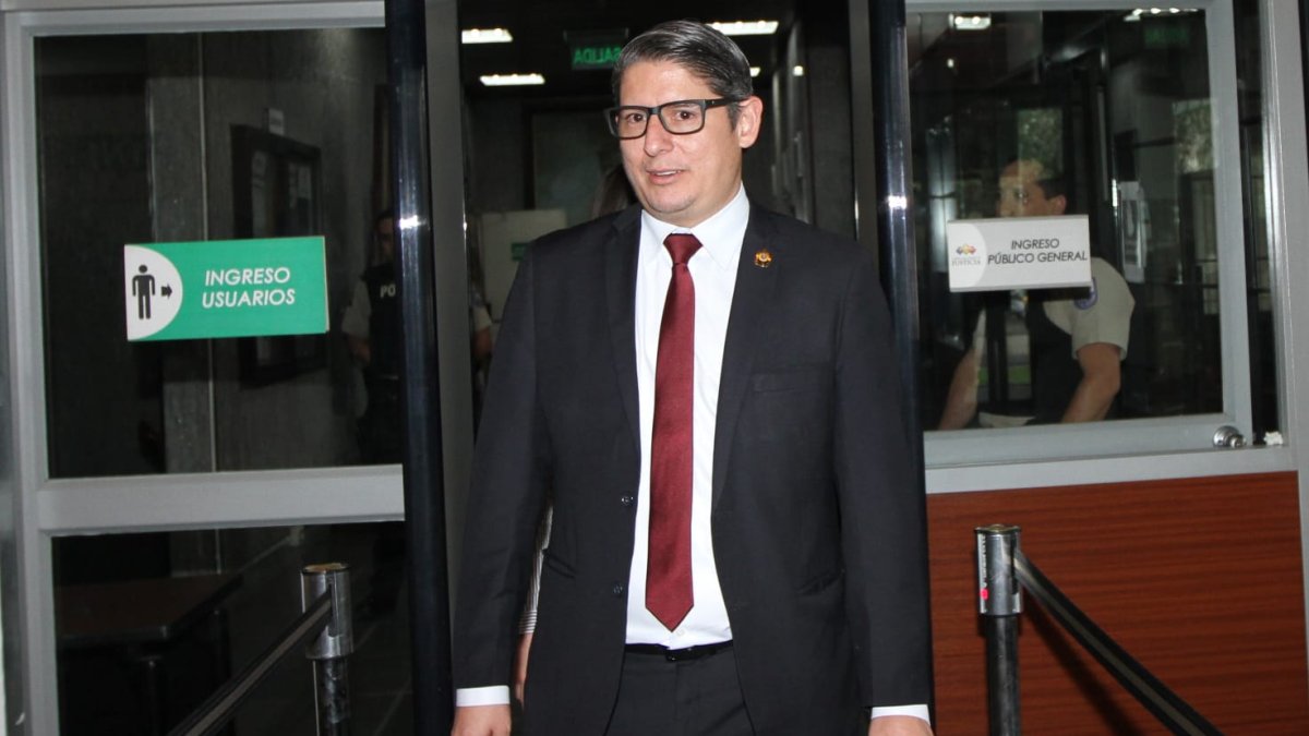 Sesión. El juez Macías dijo que no hubo consenso en la plenaria.