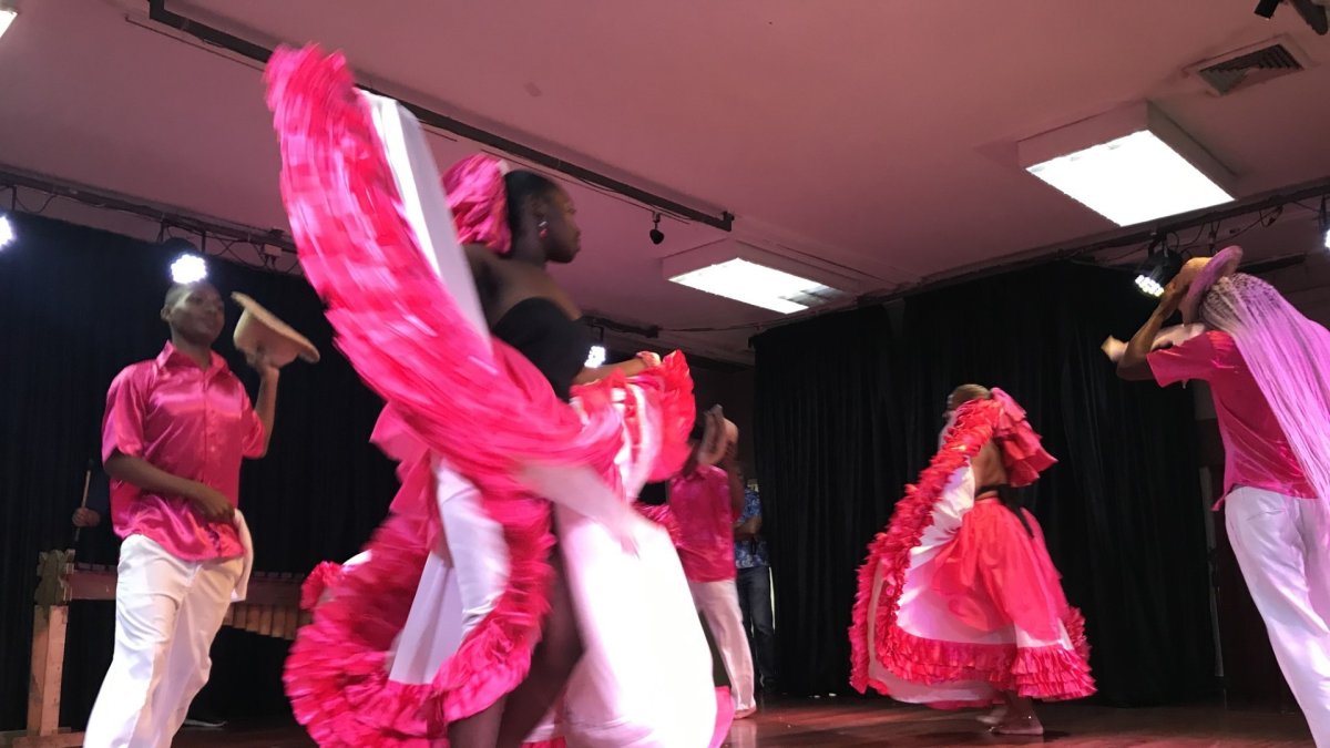 La comunidad afro representa el 4 % de la población ecuatoriana y el 10 % de la guayaquileña.