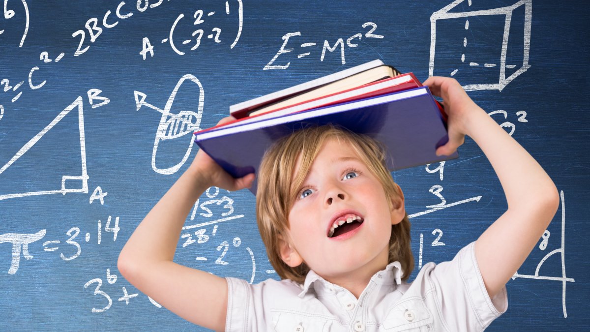 En vacaciones también se puede aprender reforzar lo que le enseñan en la escuela.