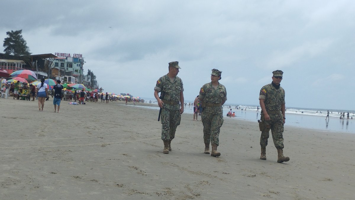 La presencia de militares y policías en sitios de atracción turística como las playas es una de las propuestas del sector.