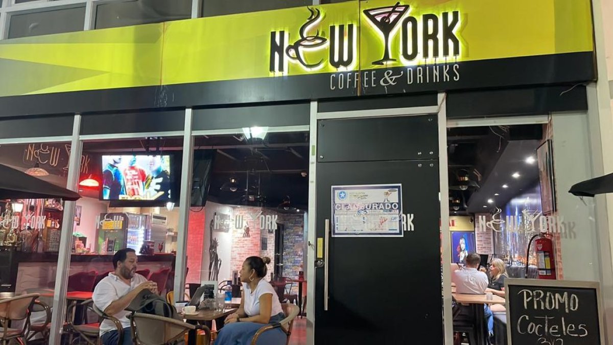 Restobares también fueron cerrados