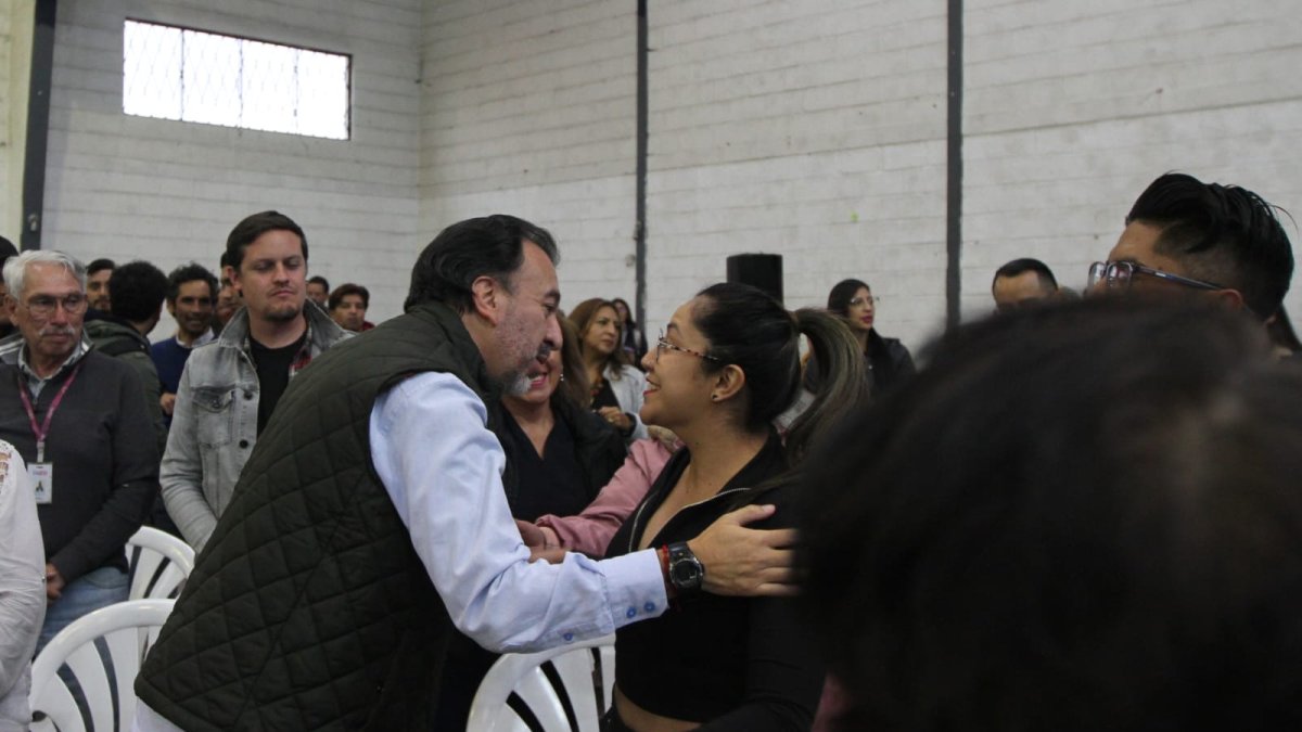 El encuentro del alcalde Pabel Muñoz con los vecinos de Solanda se realizó en el Coliseo María Augusta Urrutia
