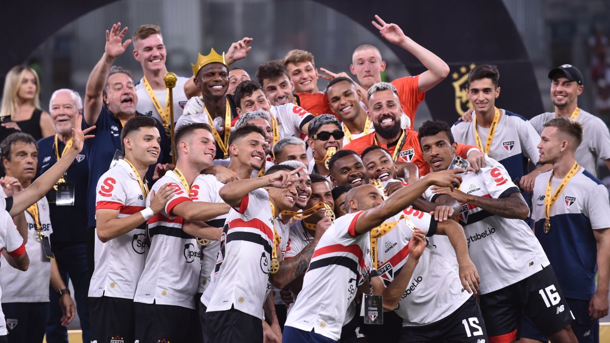 Robert Arboleda es campeón con Sao Paulo de la Supercopa de Brasil