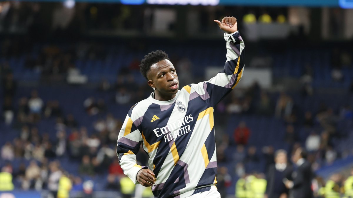 Vinícius sintió molestias cervicales durante el calentamiento previo al partido frente al Atlético de Madrid, del domingo 4 de febrero.