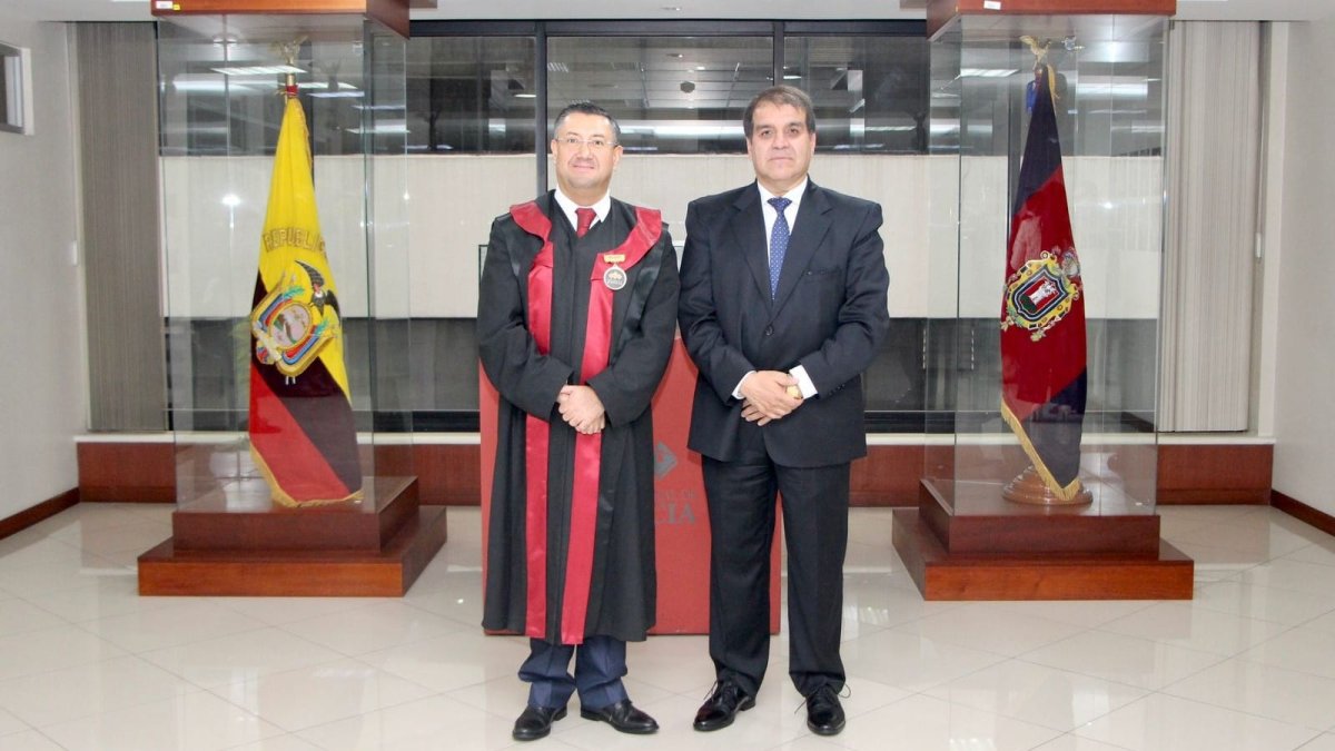 Saquicela y Román difieren sobre los alcances del dictamen del Procurador para la prórroga de funciones.