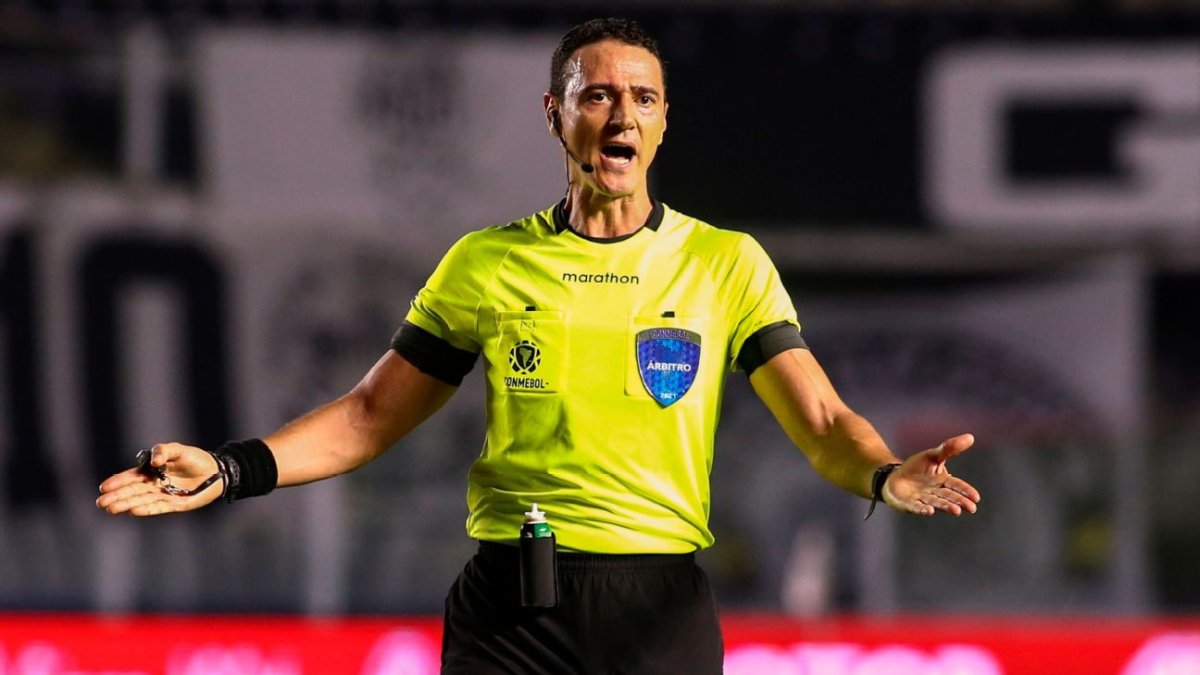 Wilmar Roldán es uno de los árbitros más experimentados en el fútbol internacional