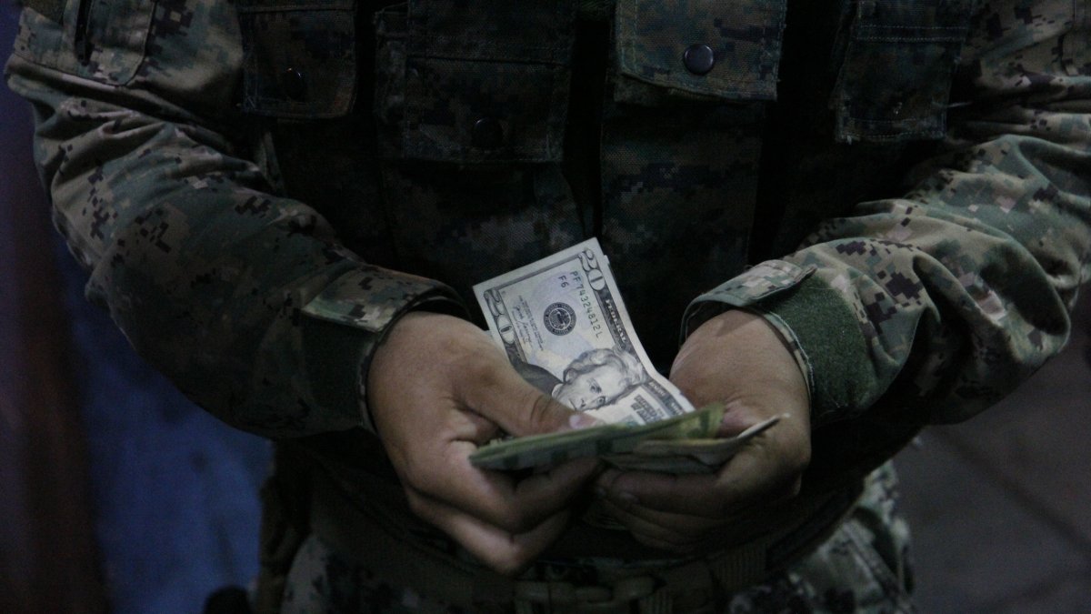 La pregunta de Noboa, según juristas consultados, pierde sentido al ya haber sido aprobada en la Asamblea.