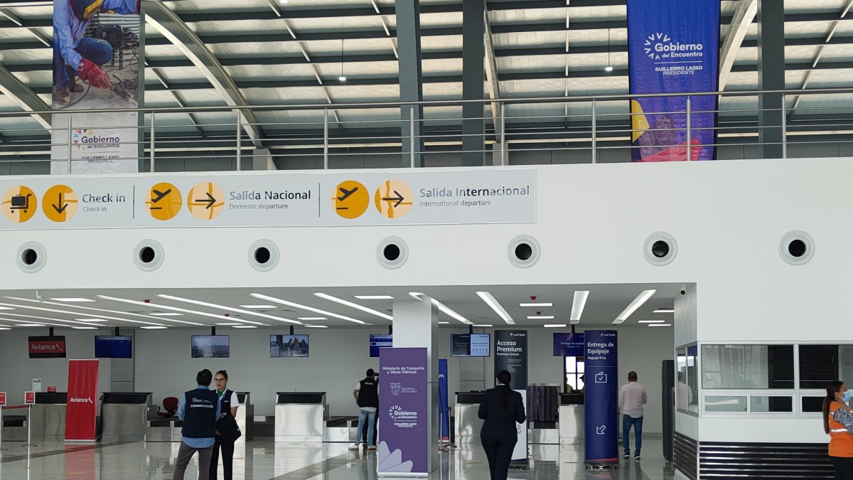 Terminal.- El aeropuerto de Manta.