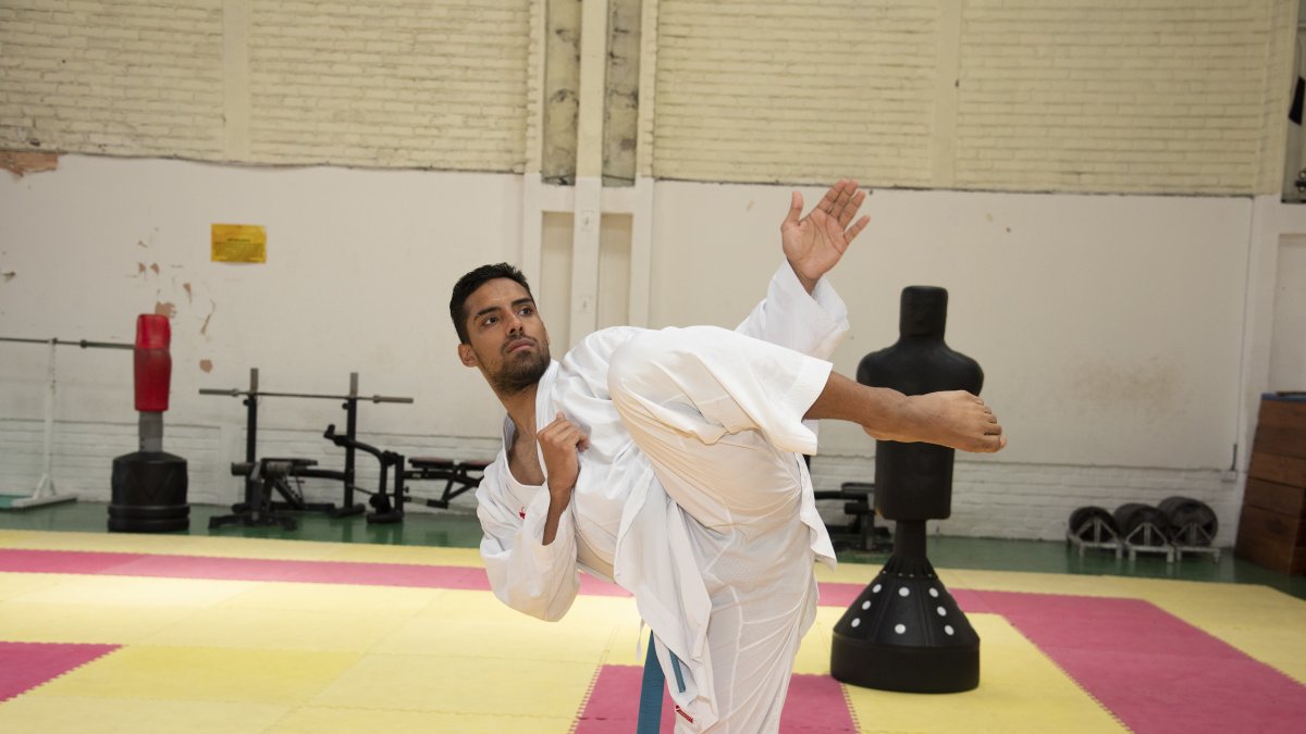 El tricolor José Acevedo se prepara para seguir ascendiendo en el ranking mundial de karate.