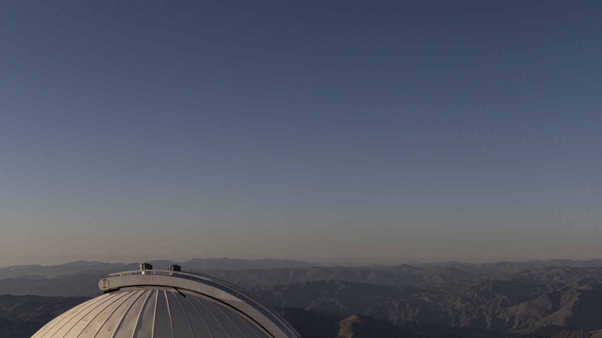 Coquimbo. parte superior de observatorios ubicados en el cerro Tololo.