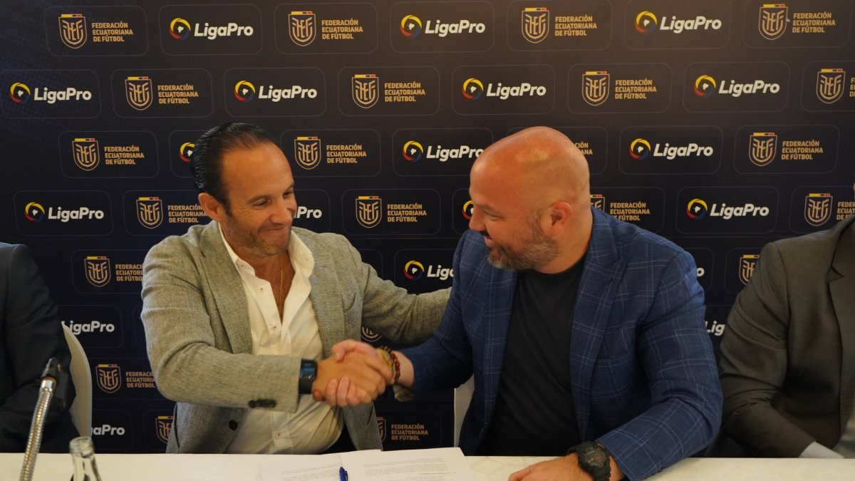 LigaPro tiene convenio con FEF para organizar los campeonatos nacionales de la serie A y serie B
