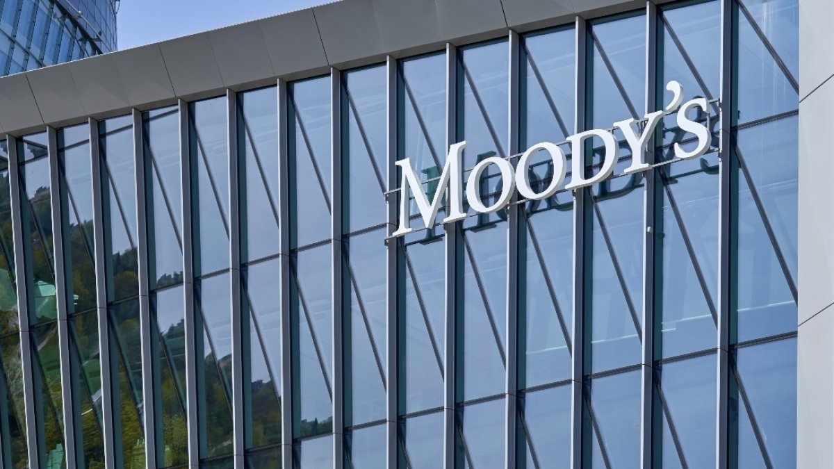Sede.- El edificio de la agencia Moody's.