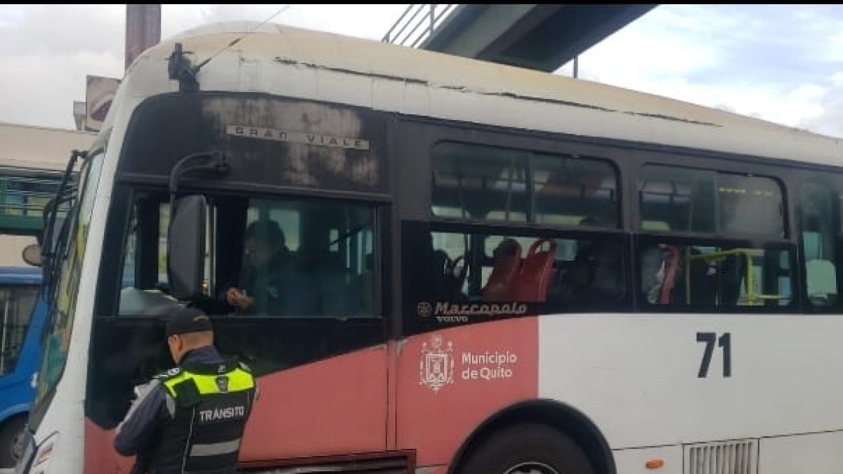 Operativo. Los funcionarios de la AMT hicieron operativos a conductores de transporte de pasajeros.