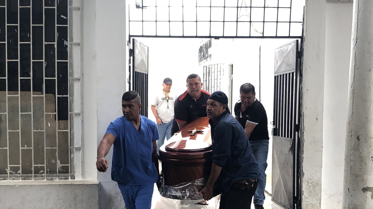 El cuerpo llegó a la morgue de Babahoyo.