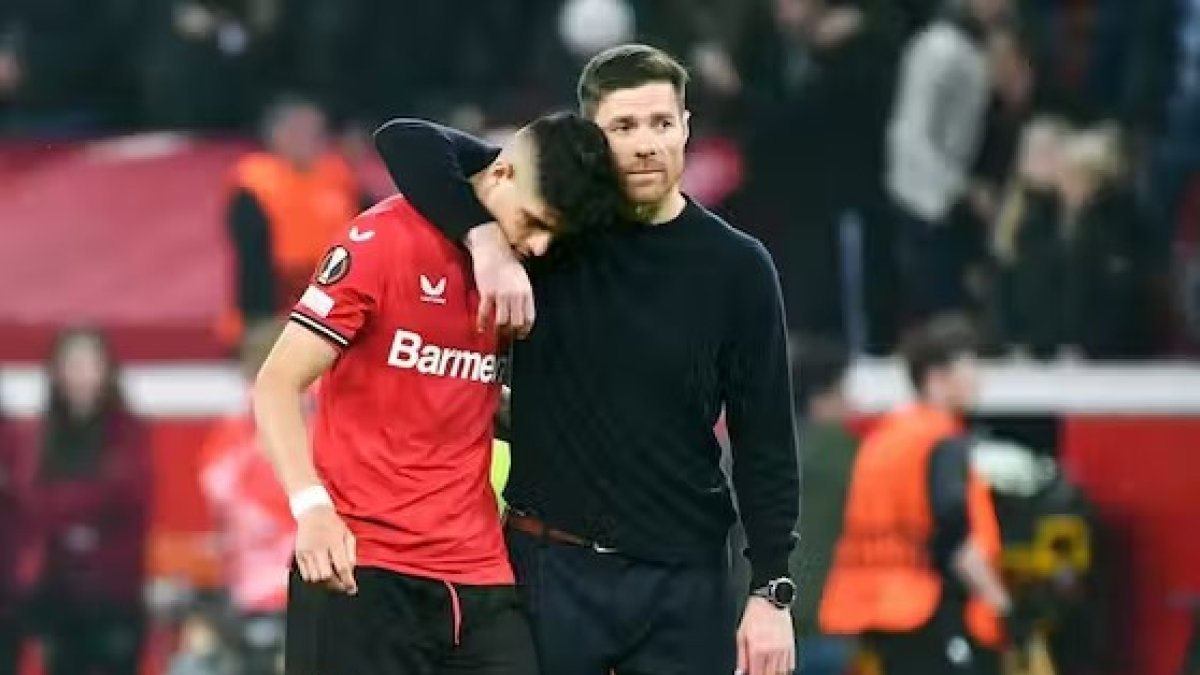 Piero Hincapié es uno de los jugadores con más confianza del técnico Xabi Alonso en Leverkusen