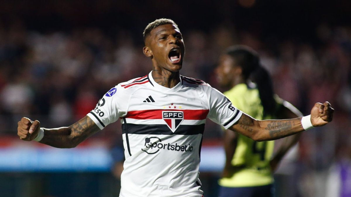 Robert Arboleda era el ecuatoriano más exitoso en Brasil y ahora está en problemas.