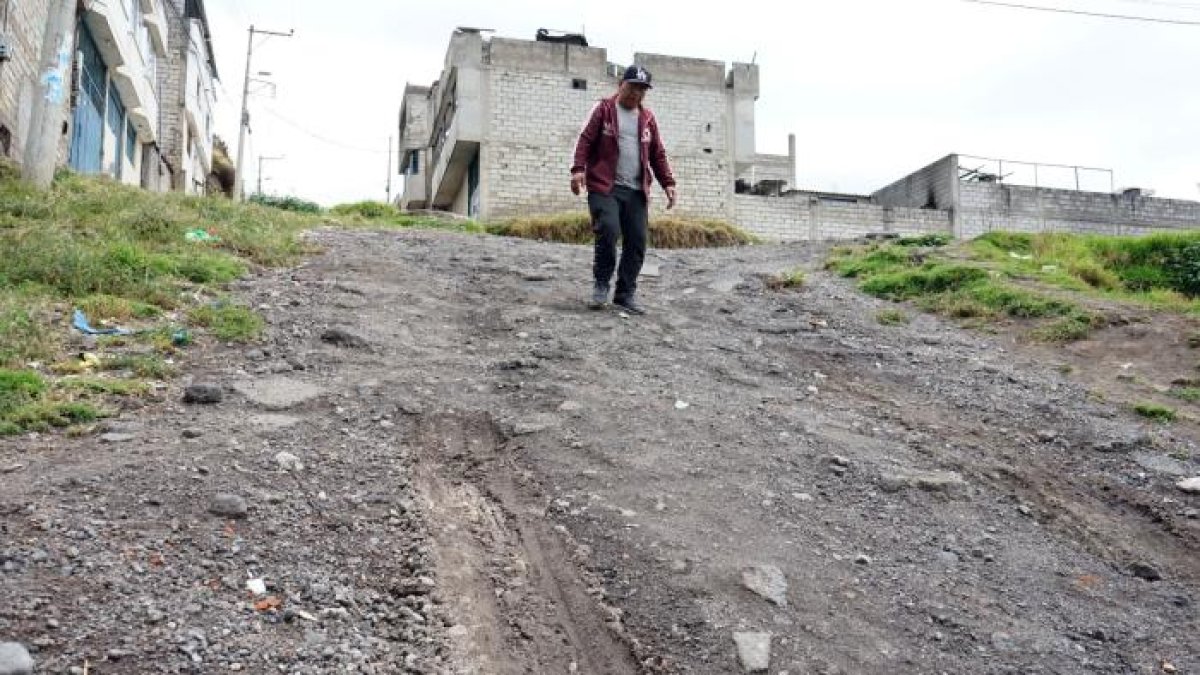 Los moradores pueden presentar propuestas para realizar obras en sus barrios como el arreglo de vías.