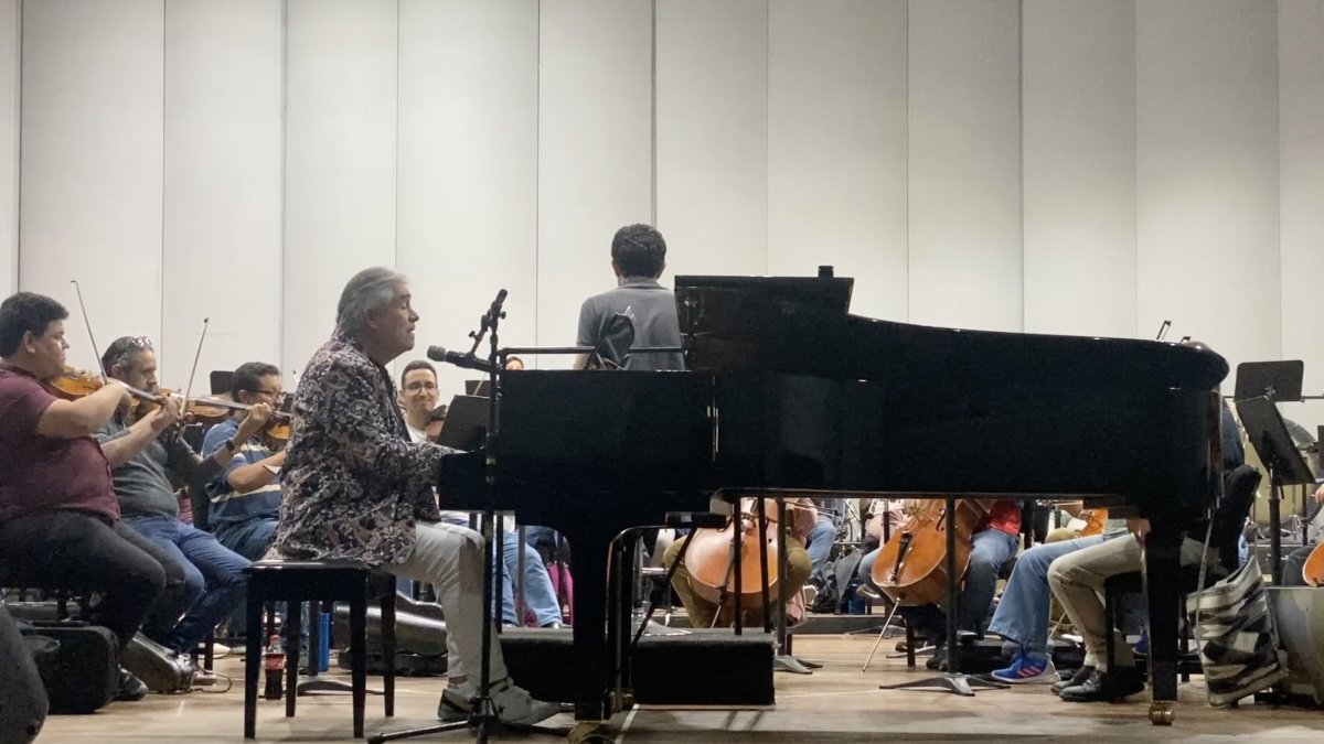 Cantante. Omar Montalvo, conocido como ‘El Señor Bolero’, interpretará Salut d´Amour en compañía de la orquesta.
