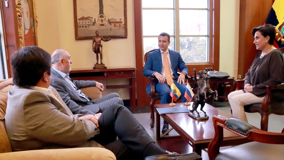 Anuncio. La canciller dijo que delegados de Rusia visitarán el país, tras el impase.