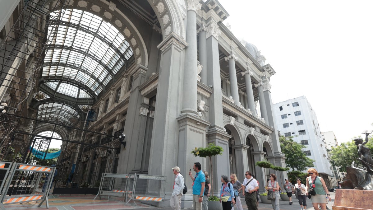 Institución. El alcalde Aquiles Álvarez señaló que algunas de estas (fundaciones) “sirvieron en su momento, pero ha cambiado la estructura”.