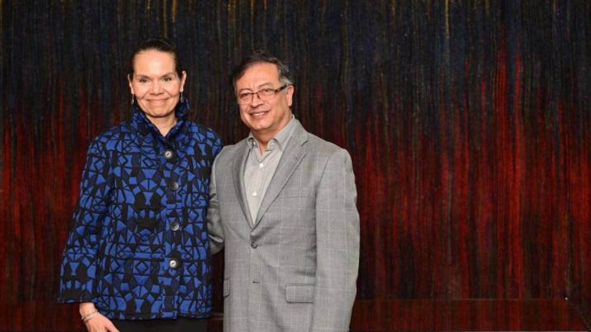 Astrid Rodríguez, exministra, y Gustavo Petro, presidente de Colombia.