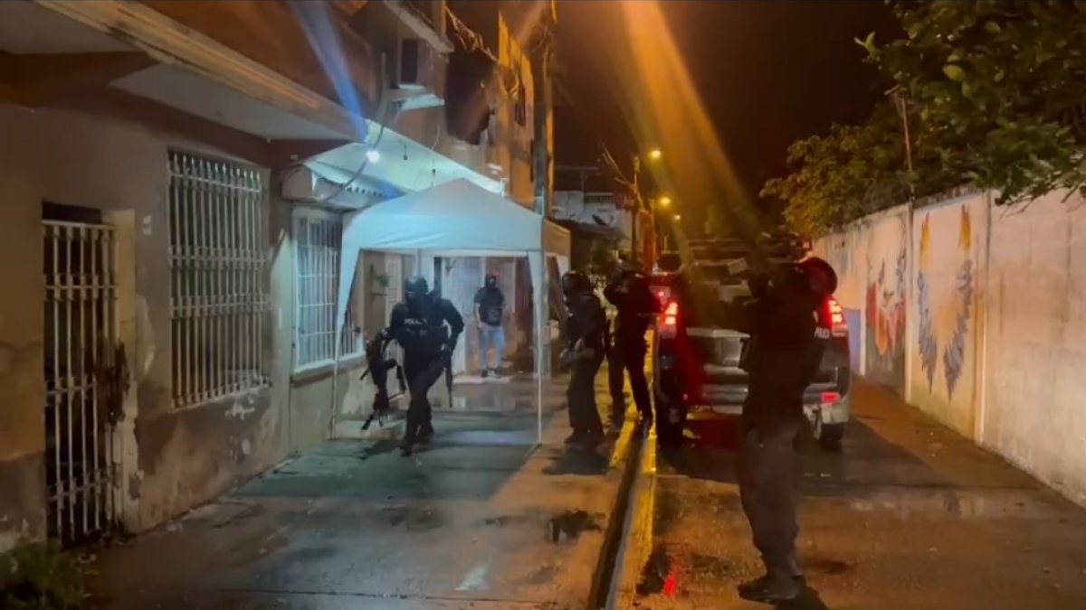 Despliegue. Alrededor de 400 policías fueron desplegados al operativo.