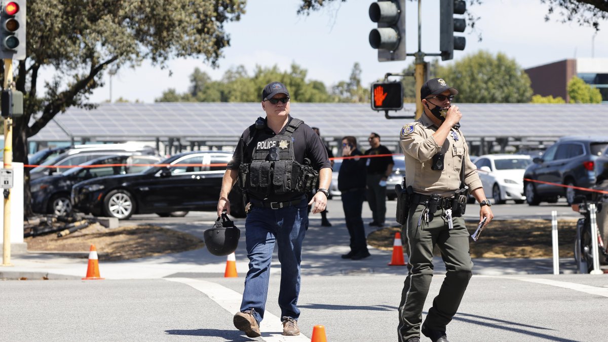 Referencial. Los policías habrían acudido a una denuncia por violencia doméstica.