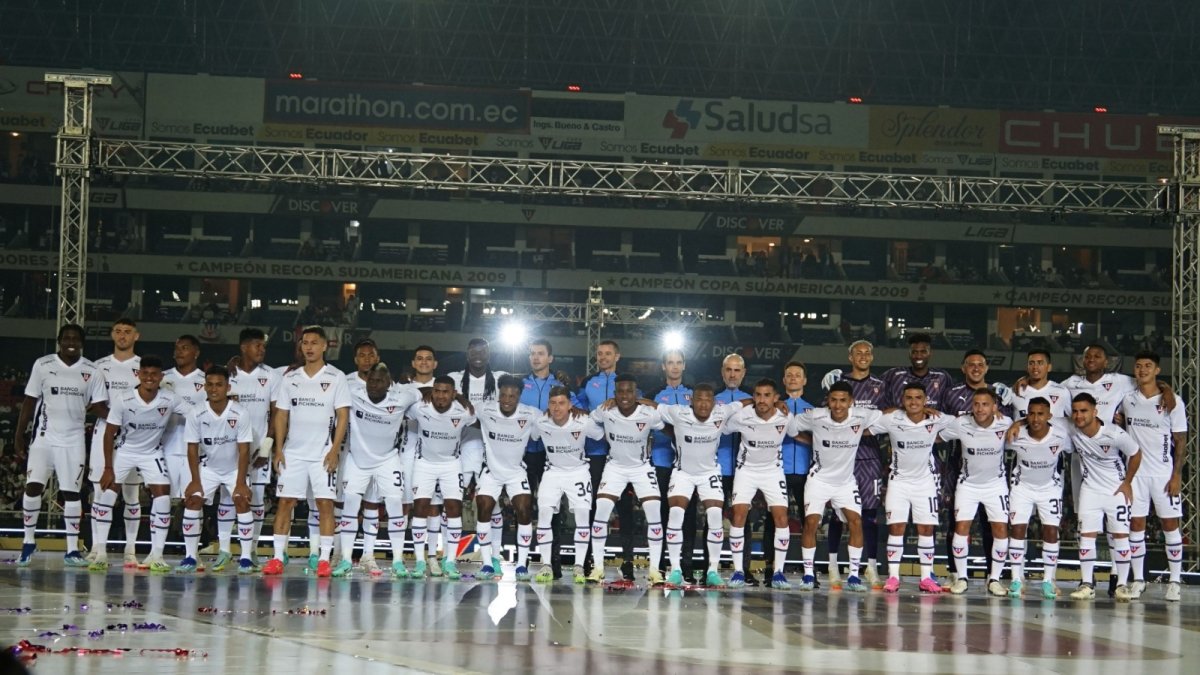 Liga de Quito mantuvo gran parte de la base del año anterior, con la que ganó la Copa Sudamericana y la LigaPro, y reforzó en especial la zona ofensiva.