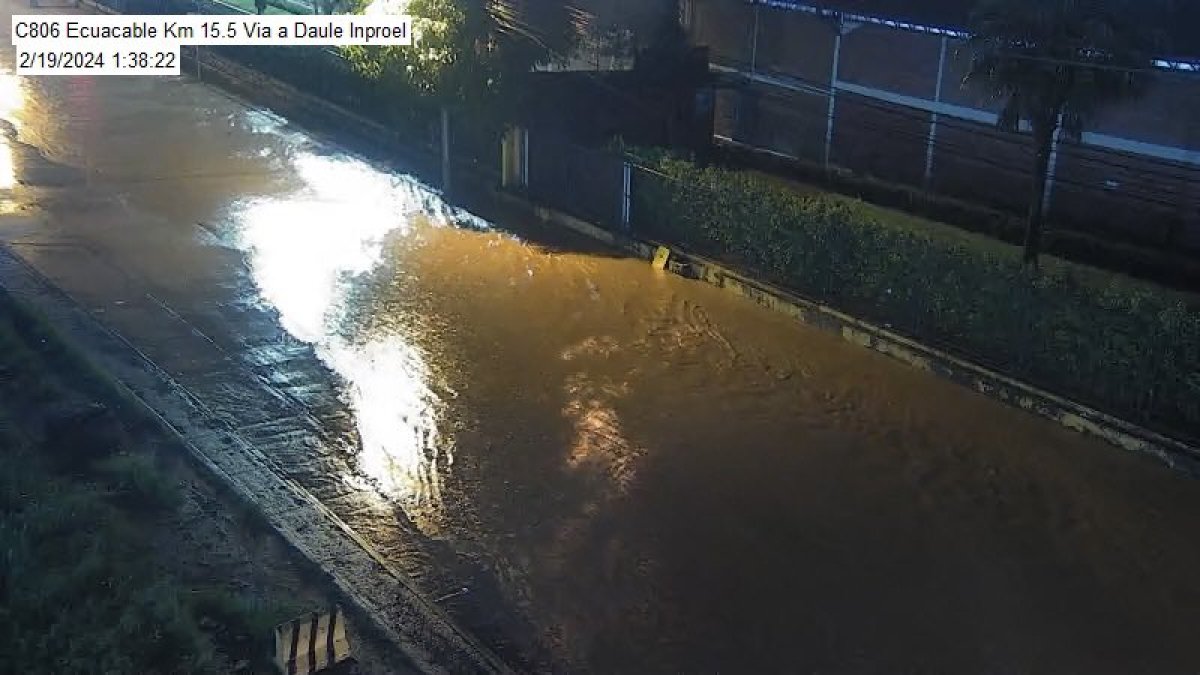 Diferentes sectores se han visto anegados este martes 20 de febrero.