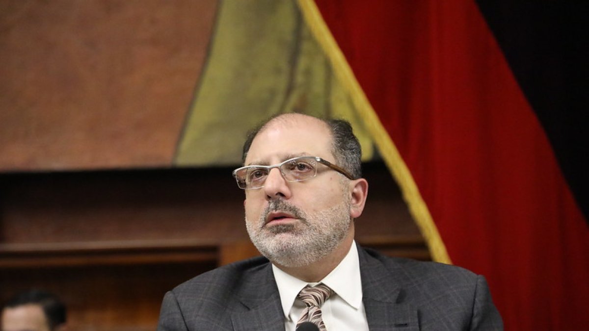 Henry Kronfle, presidente de la Asamblea Nacional.