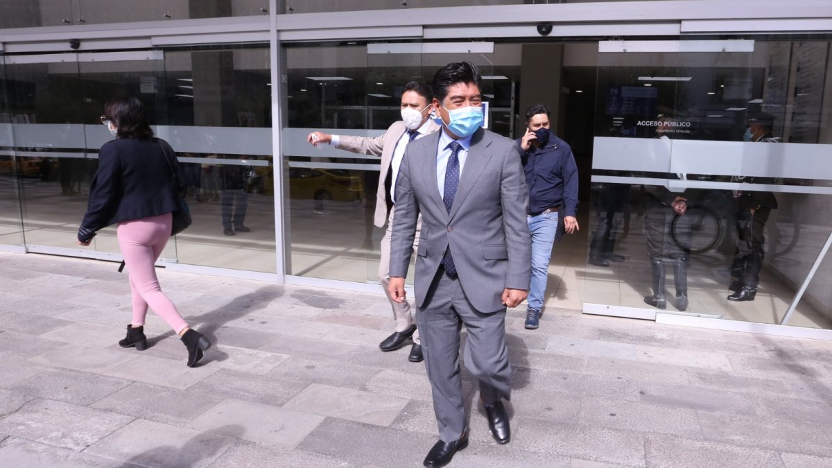 El exalcalde Jorge Yunda es investigado por presunto peculado en la compra de pruebas covid