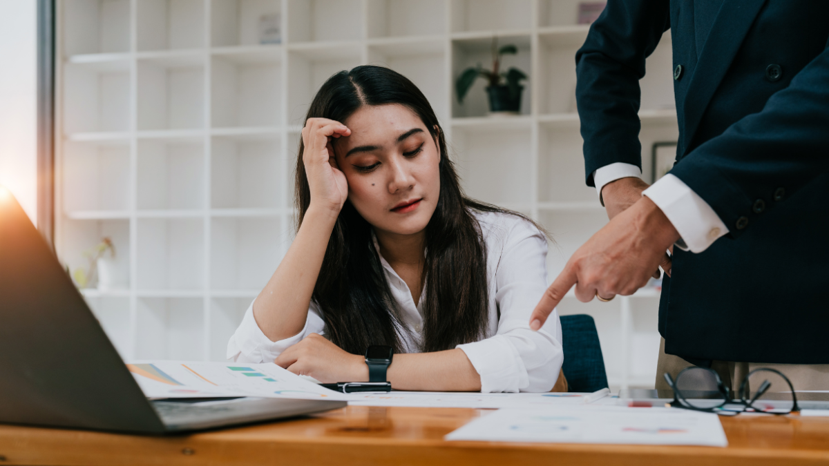 Existen cuatro razones por las cuales un empleado puede iniciar un visto bueno