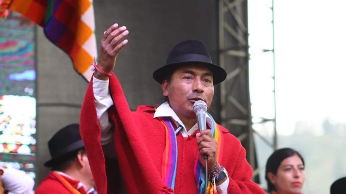 Leonidas Iza fue quien anunció las decisiones tomadas por la Conaie