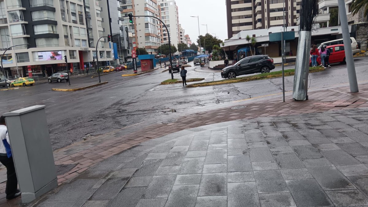 Las lluvias persistirán en Quito, según el Inamhi.