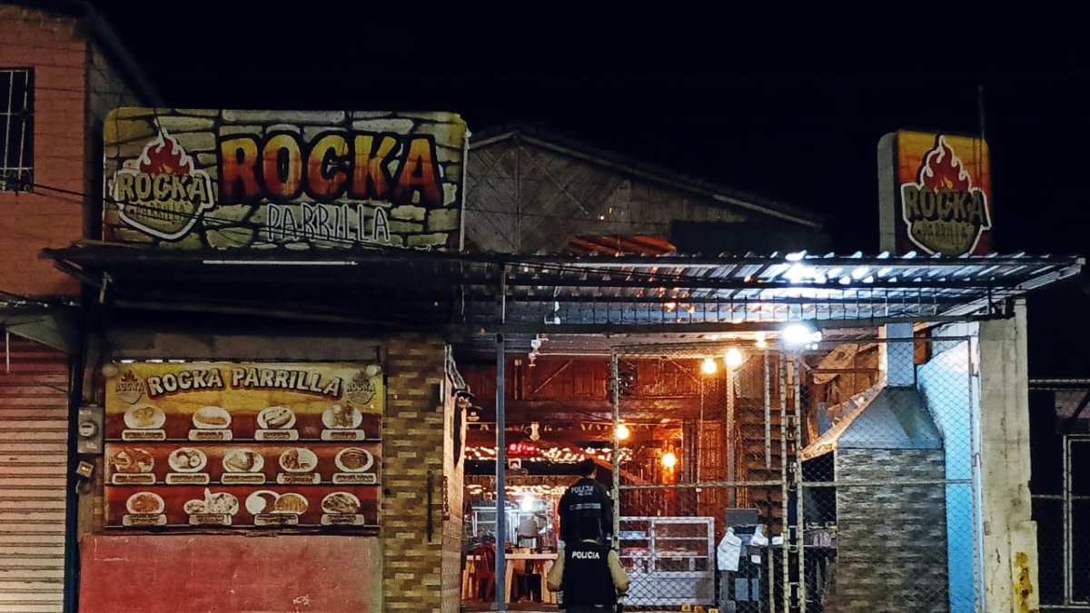 Salinas. En este centro nocturno se registró la muerte violenta.