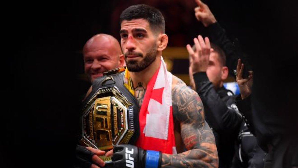 Topuria ganó el tpitulo del peso pluma ante Alexander Volkanovski.