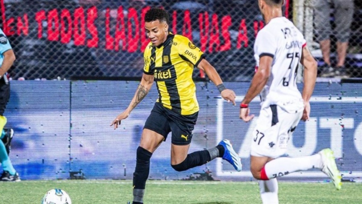 Byron Castillo tiene regularidad con Peñarol y estará presente ante Miramar Misiones