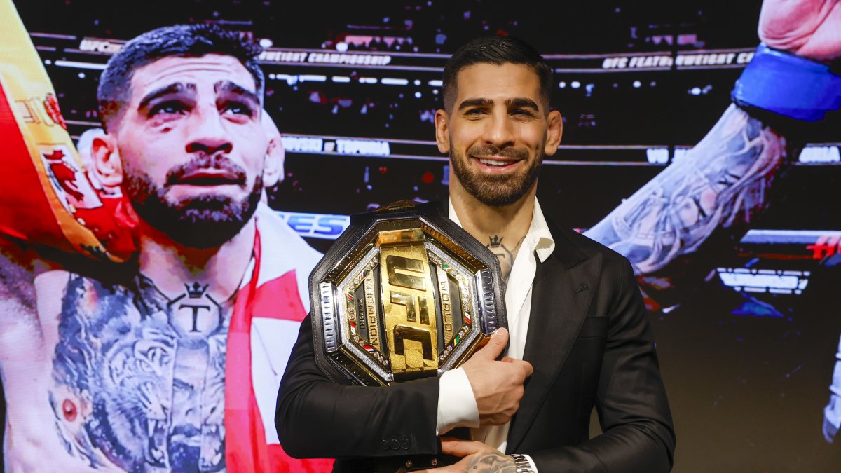 El luchador hispano georgiano Ilia Topuria, de 27 años, campeón del mundo de artes marciales mixtas de la UFC en peso pluma. Destronó al australiano Alexander Volkanovski.