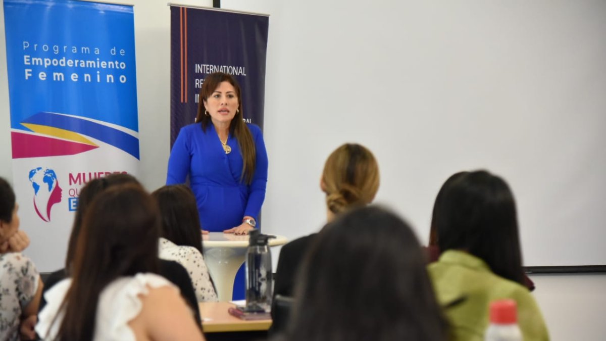 Bibian Hernánez es una abogada guayaquileña, investigada por lavado de activos-