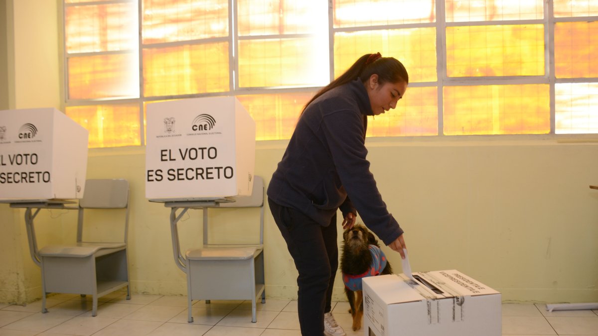 En febrero de 2025 serán las próximas elecciones presidenciales y legislativas.