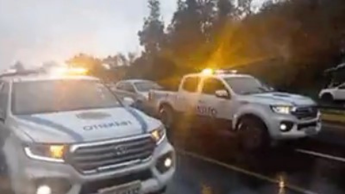 Los agentes de la AMT se colocaron en la av. Simón Bolívar para obligar a reducir la velocidad a los conductores.