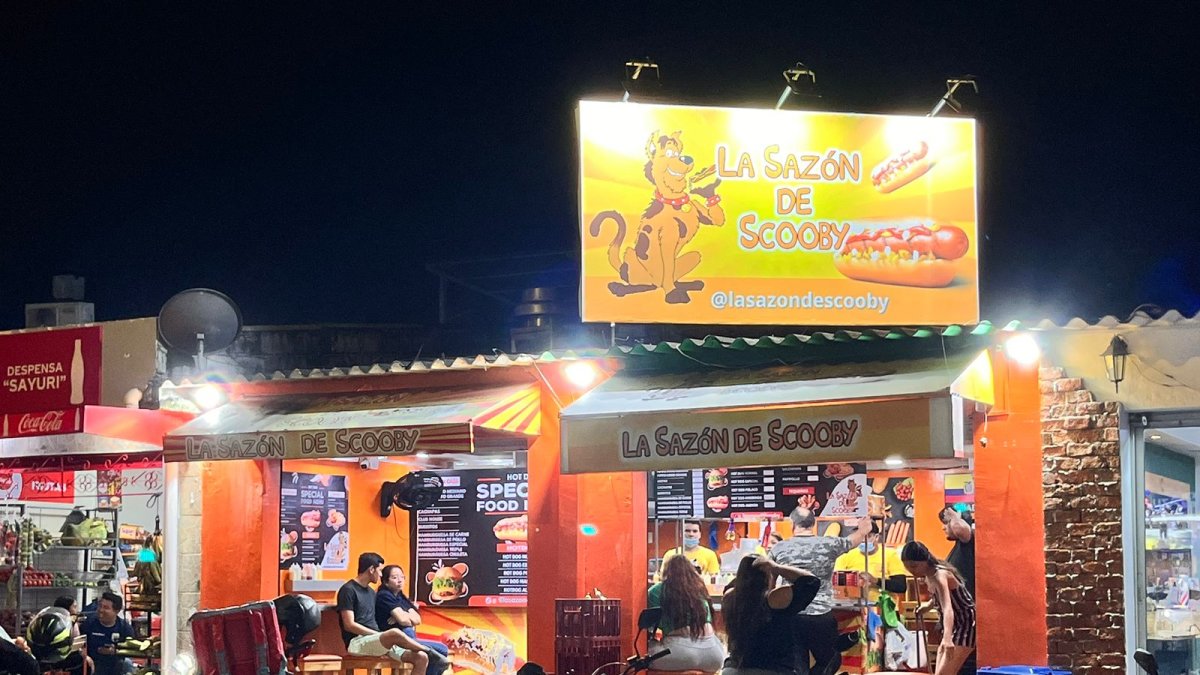 La Sazón de Scooby, hueca de comidas rápidas.