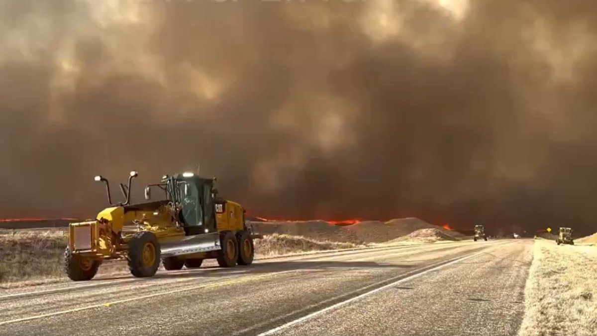 El fuego, que comenzó la tarde del lunes 26 de febrero de 2024, ha quemado más terreno que todos los incendios del estado en 2023 combinados.