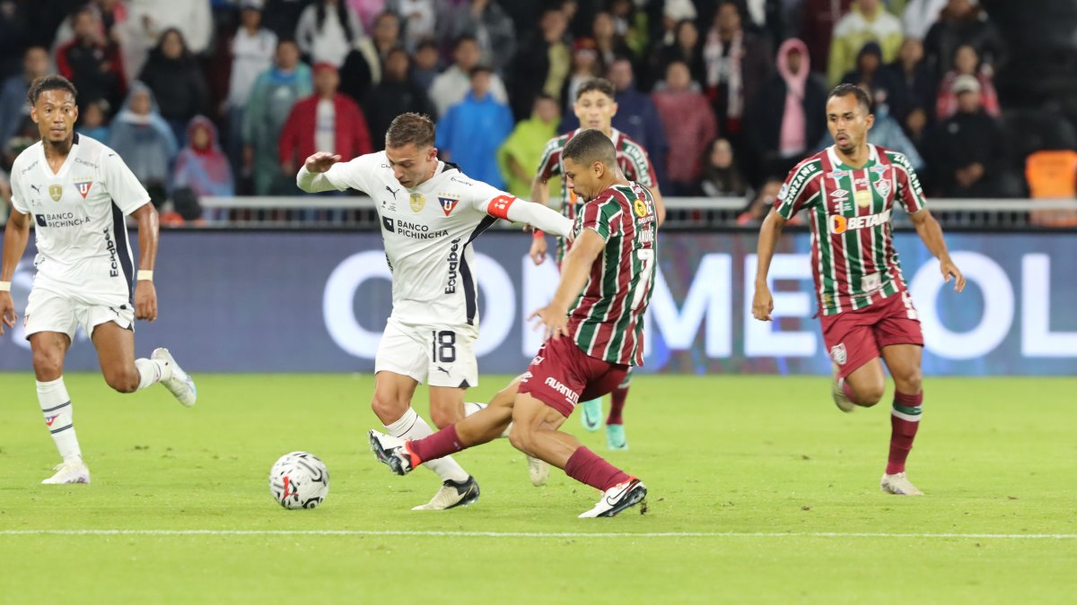 Liga de Quito y Fluminense se enfrentarán por tercera vez en la definición de un título internacional en Brasil.