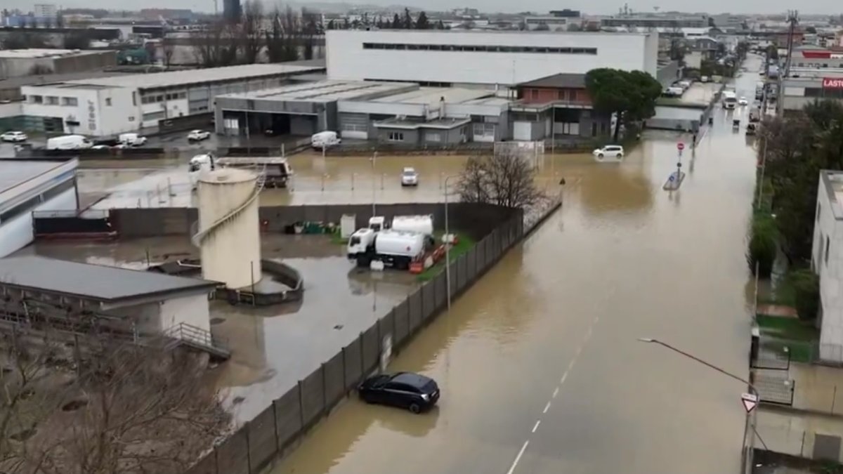 Un sector urbano de la ciudad de Vicenza, en la región del Véneto, donde la situación es muy complicada, con muchas casas inundadas y numerosas carreteras cortadas.