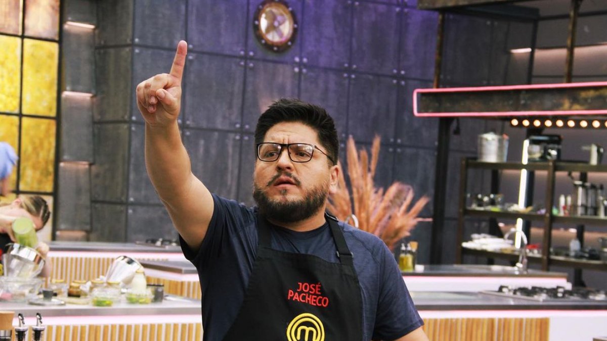 José Pacheco durante su paso por MasterChef Celebrity Ecuador.
